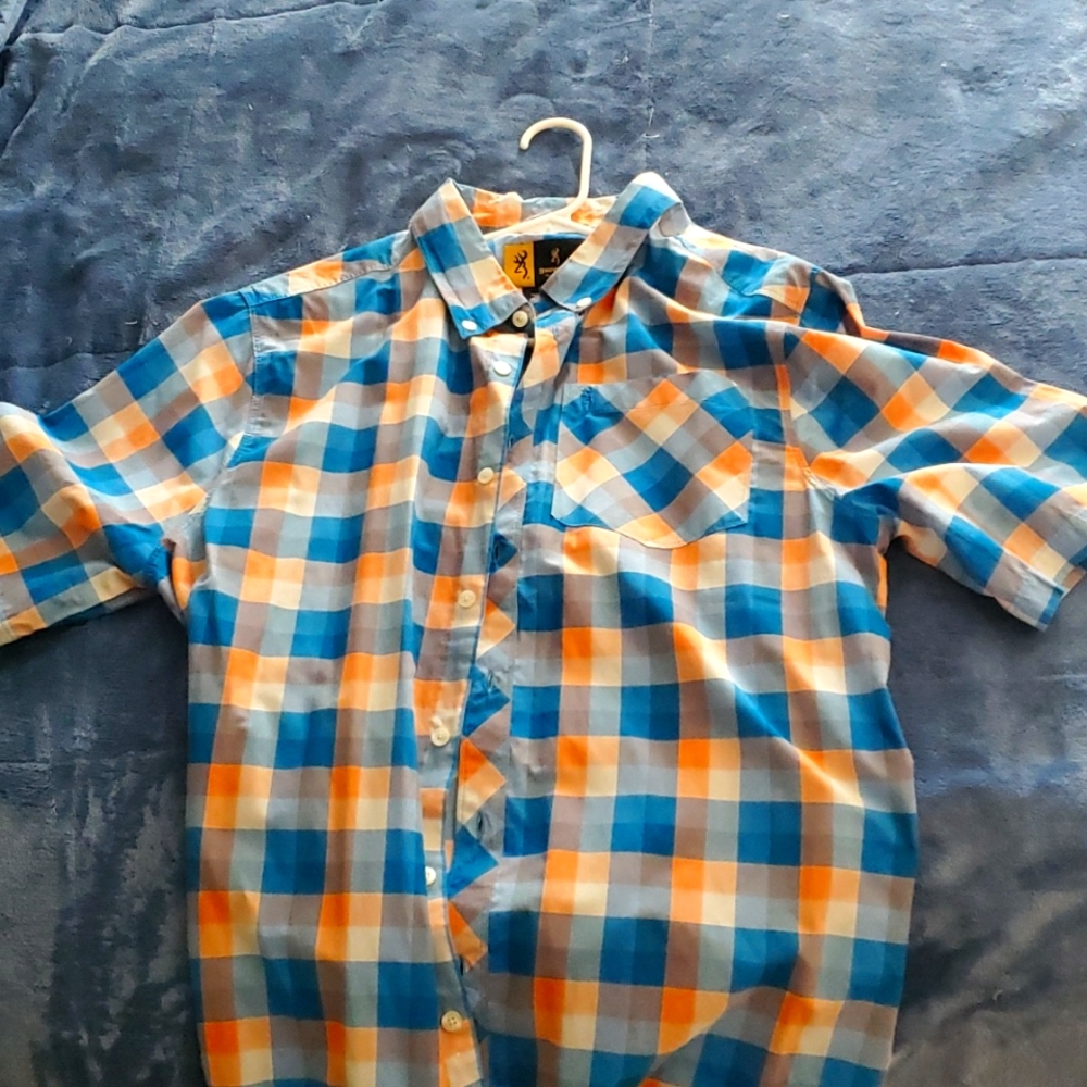 Button down tee shirt Browning brand